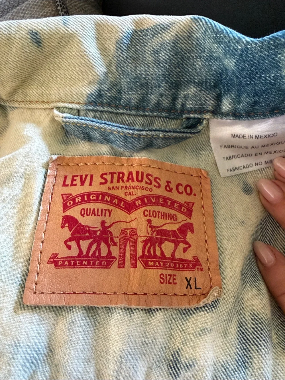 Levi's Vintage Men’s Type III Trucker Jacket in Tie-Dye/Acid Wash Finish, XL